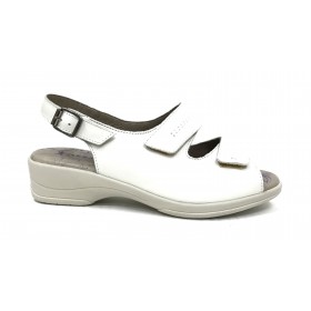 Flex&go 62A 4579 sandalia mujer blanco sucio, piel, cierre con velcros y hebilla lateral, piso de goma con cuña 4 cm