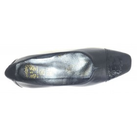 Sensipie 01 5015 Negro, Zapato salón de Mujer con Tacón de 4 cm, piel y charol, piso de goma, forro y plantilla piel