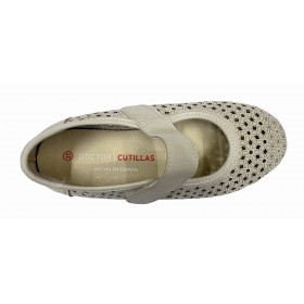Doctor Cutillas 10002 Platino, zapatilla de mujer, mercedes, beig, cierre con velcro, piso de goma y plantilla extraíble